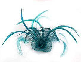 Ц10 Заколка-брошь роза с длинными перьями